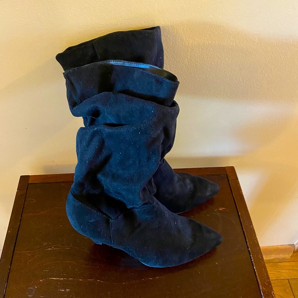 Christian Siriano Women’s Short Slouch Boot - Picture 1 of 6